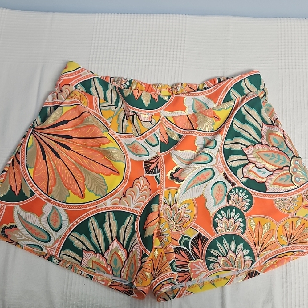 Jude Connally Mika 4-Way Stretch Pull-on Shorts:Stained Glass Coral/Gold:Size- L